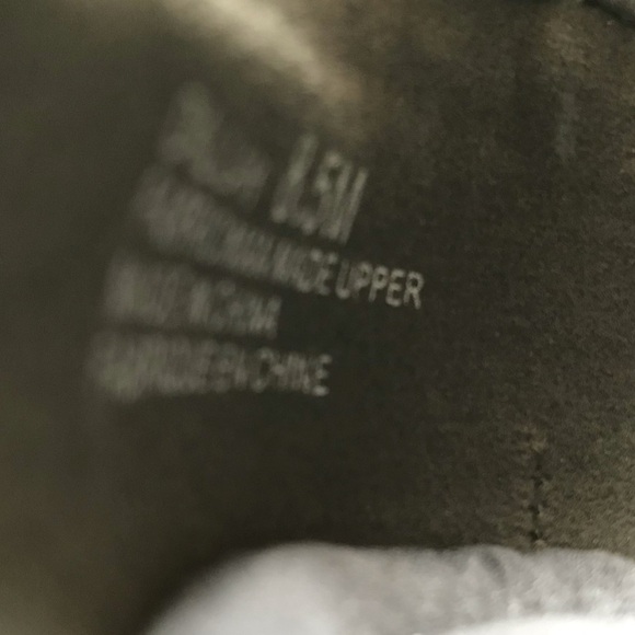 Soft Moc navy shoe bootie with small heel and strap. Suede and leather look. - Picture 10 of 10